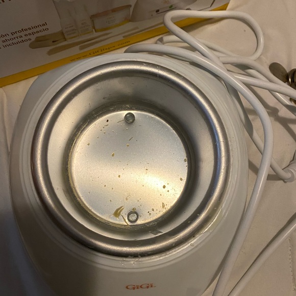 gigi wax machine and kit - Picture 2 of 8